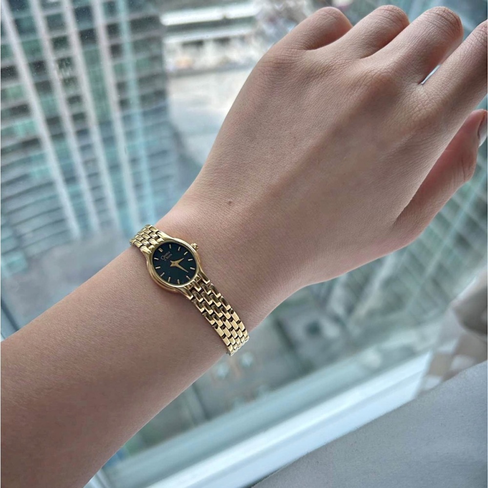 Vintage Caravelle by Bulova Gold Watch - Working